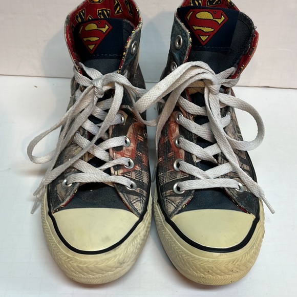 Converse X DC Comics Superman Chuck Taylors 146783C Men's 4 Women's 6 - Picture 8 of 10